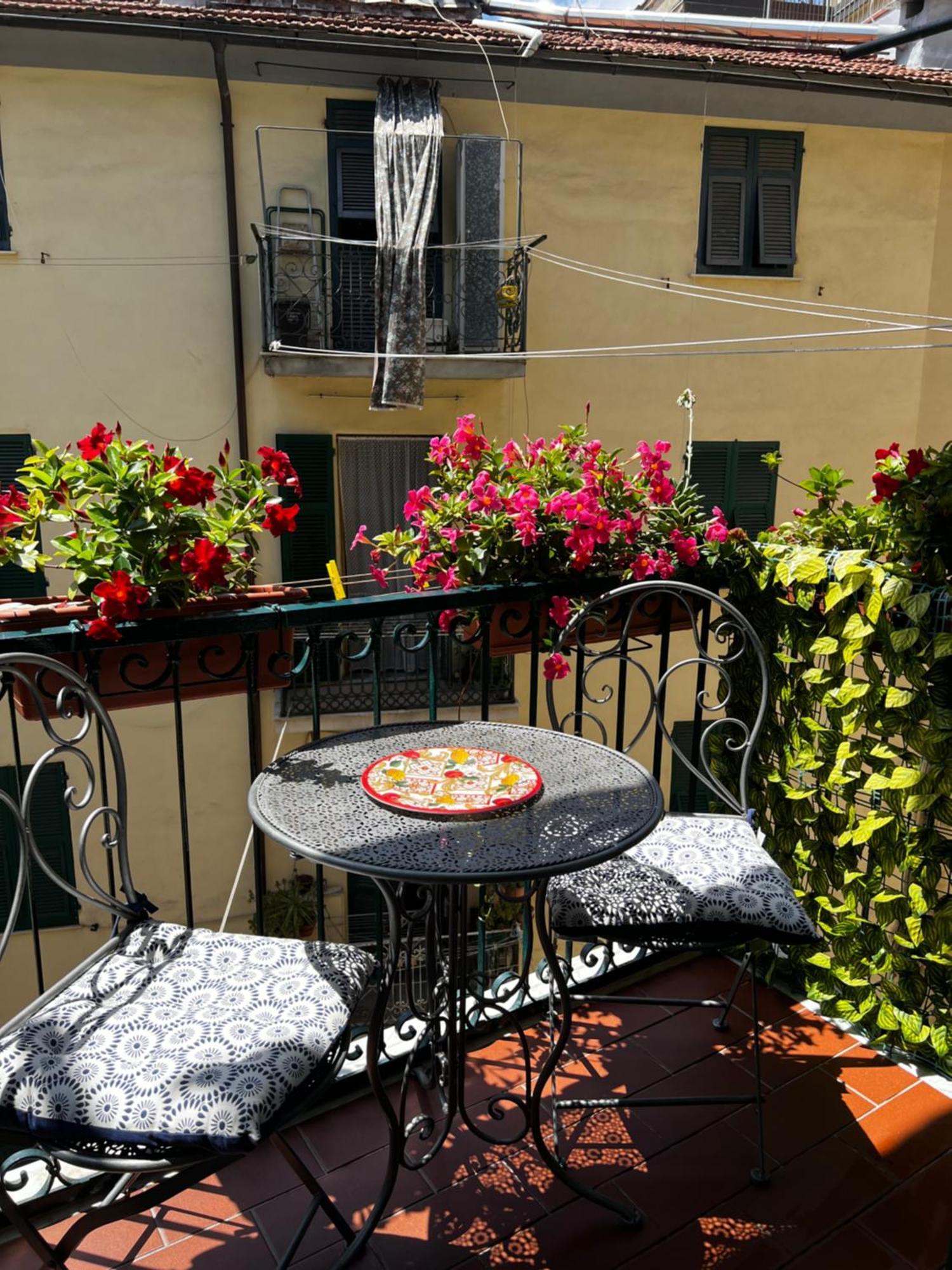 Sunset Rooms La Spezia Bagian luar foto