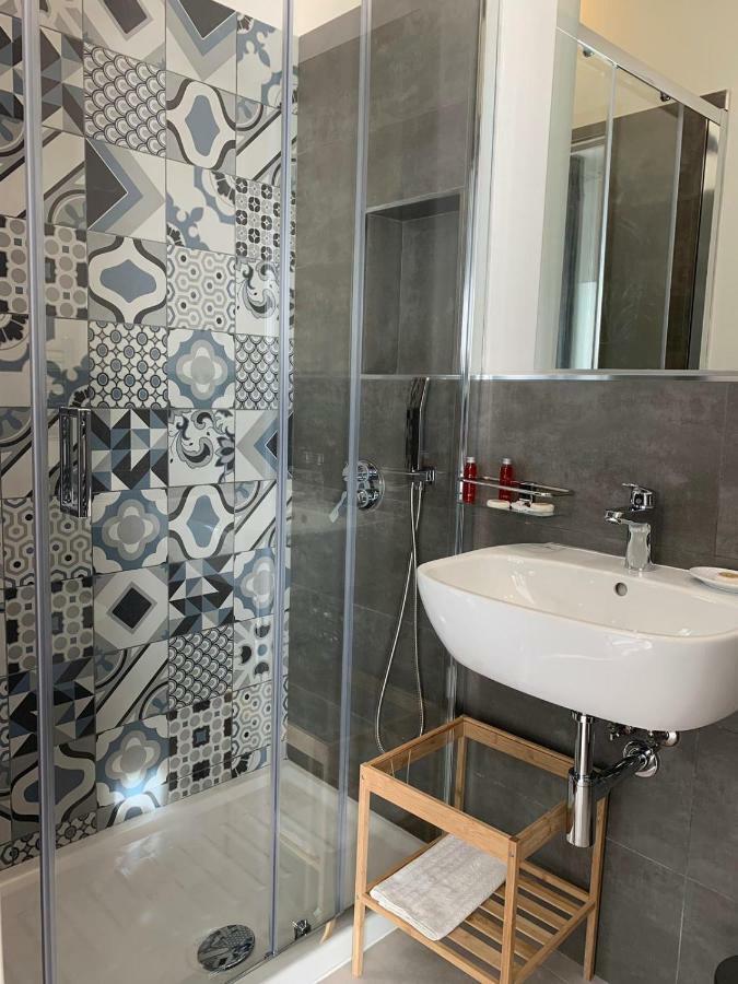 Sunset Rooms La Spezia Bagian luar foto